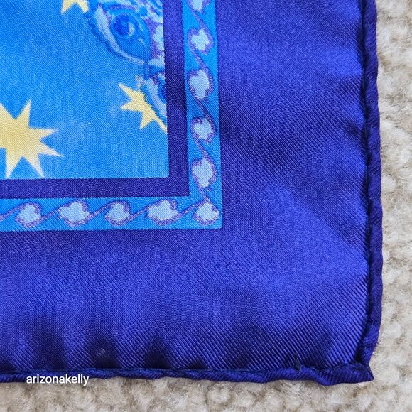 Silk Scarf With Hand-Rolled Edges Stars Made in Italy - Picture 2 of 8